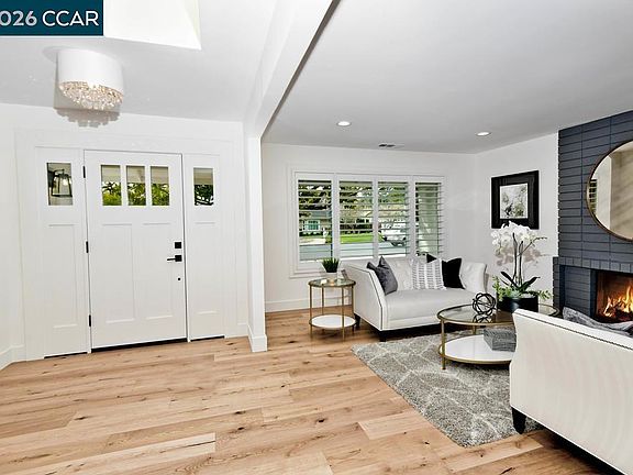 5th image of 2941 Roundhill Rd