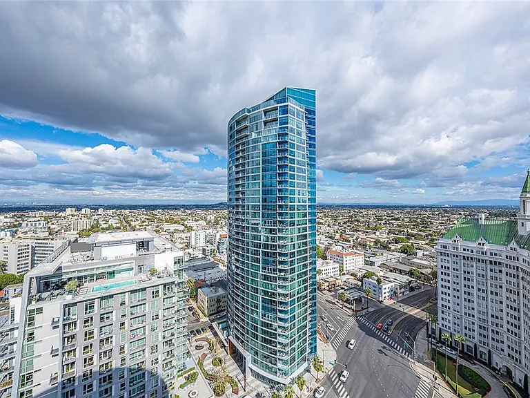 700 E Ocean Blvd #3003 — Photo 23