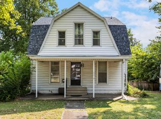 1212 N Walnut St, Champaign, IL 61820