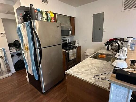 5th image of 7025 Rue Granville