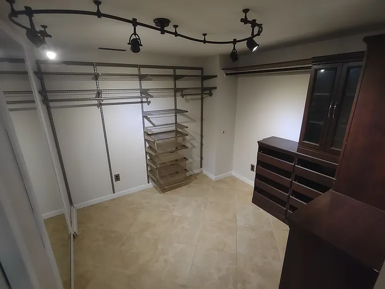 5959 Dawson Ct — Photo 6