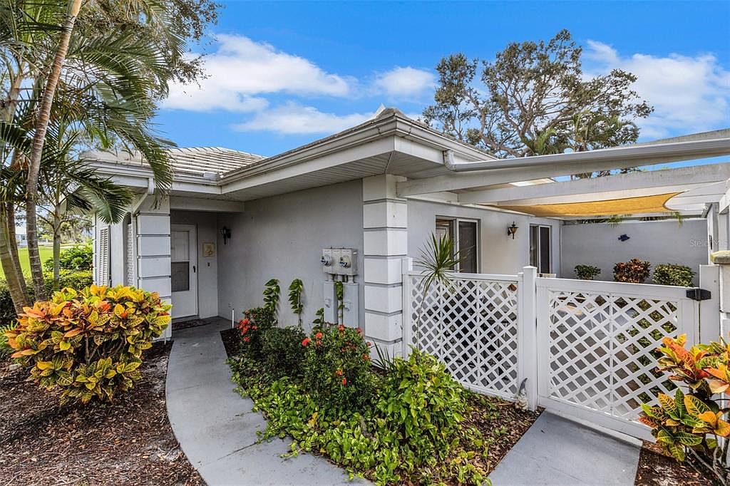 214 Cerromar Way S #29