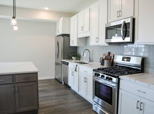 Arris Blaine, Minneapolis, MN 55434
