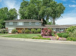 1179 Unity Dr, Junction City, OR 97448