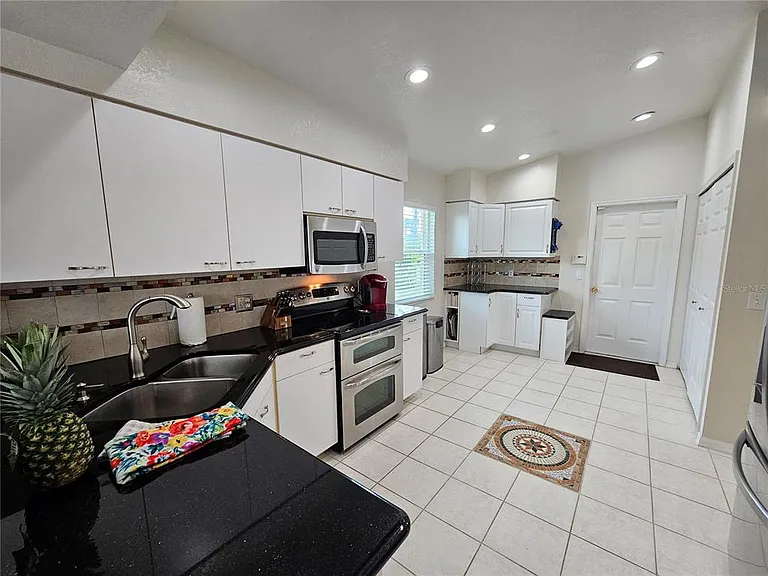 114 Albatross Rd — Photo 14