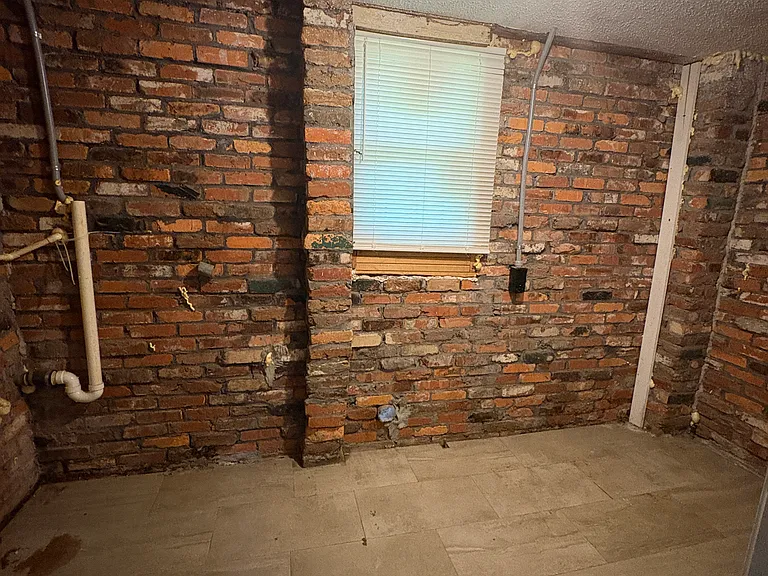 3902 Wesley Dr — Photo 5