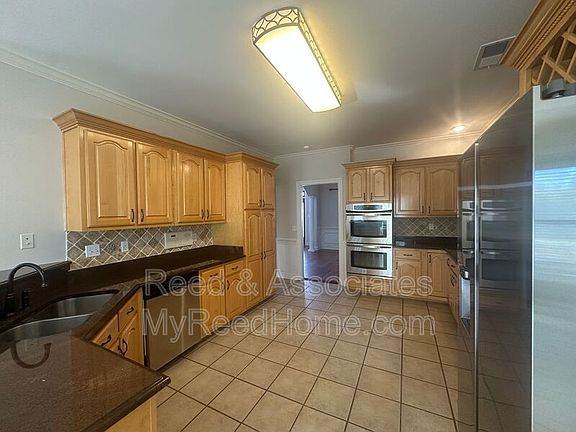 5th image of 525 Chickasaw Land Way
