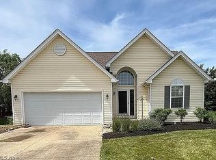 185 Booth Bay Dr, Medina, OH 44256
