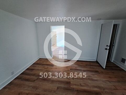 4th image of 841 Liberty St NE APT 3