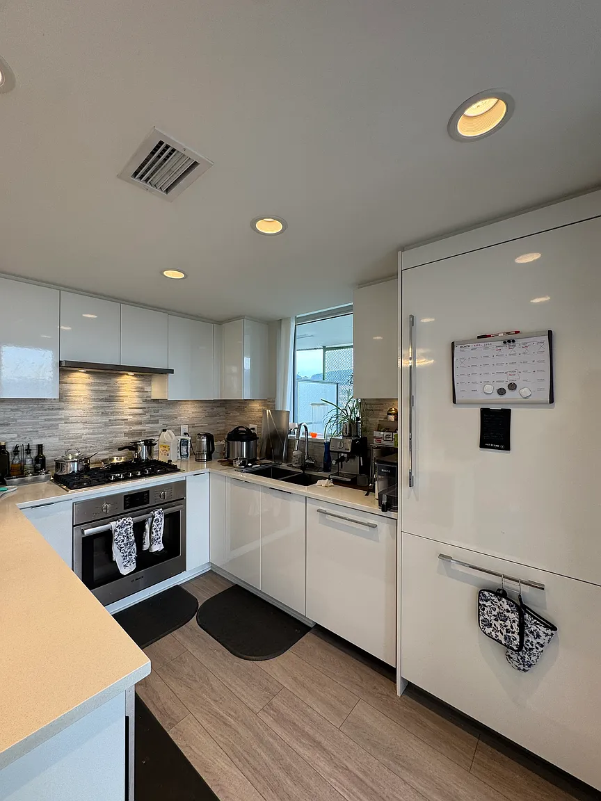 1182 Westwood St #360 photo 1