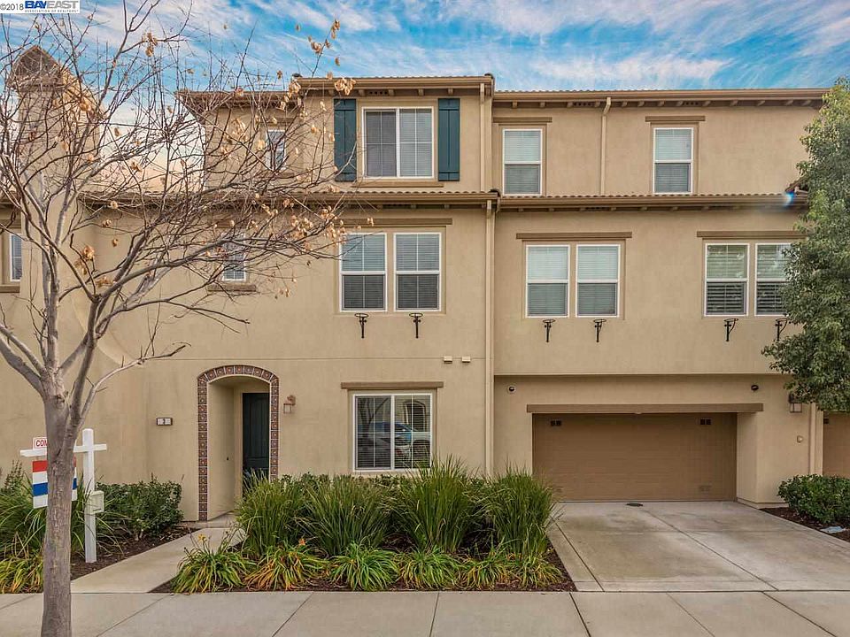 1st image of 626 Heligan Ln Unit 3
