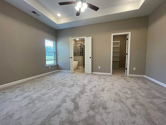 5th image of 100 Raven Hill Ln