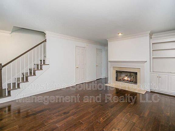 4th image of 1630 Brentwood Pointe