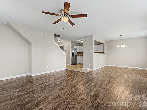 4th image of 4226 Quinn Dr