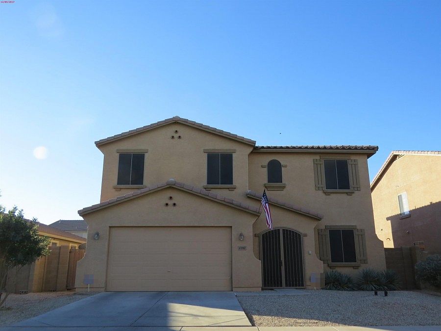 1st image of 43617 W Knauss Dr