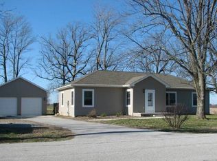 4222 S County Line Rd E, Mulberry, IN 46058