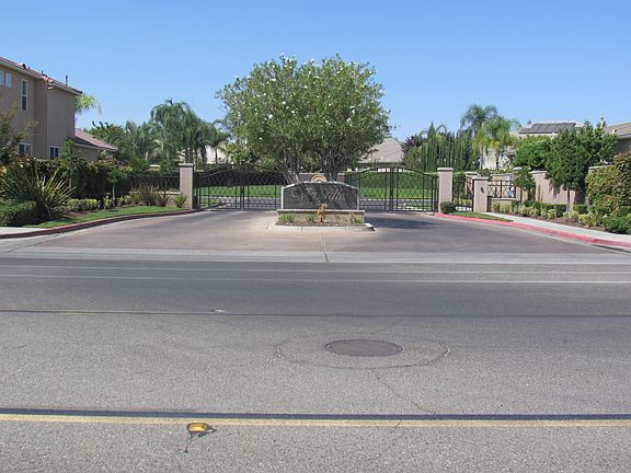 2nd image of 9889 N Sedona Cir