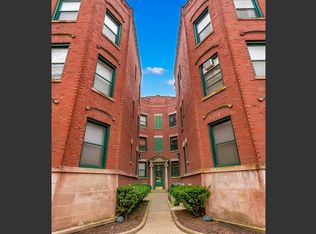 2817 N Cambridge Ave APT 3, Chicago, IL 60657