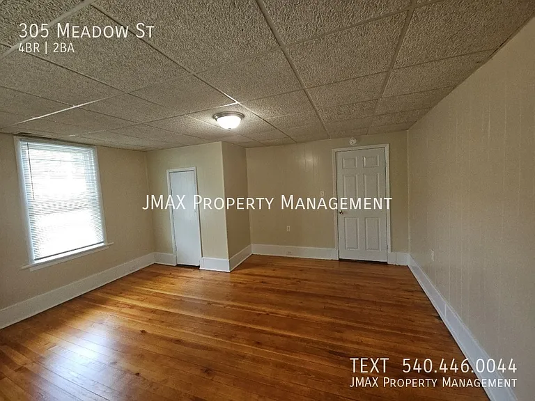305 Meadow St — Photo 7