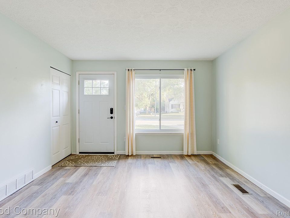 2410 E Lincoln Ave, photo 10