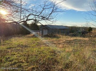 6704 Bardstown Rd, Springfield, KY 40069