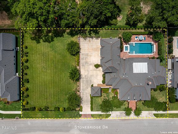 3rd image of 104 Stonebridge Dr
