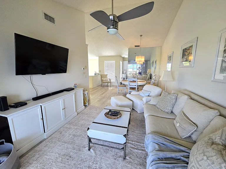 840 Audubon Dr — Photo 5