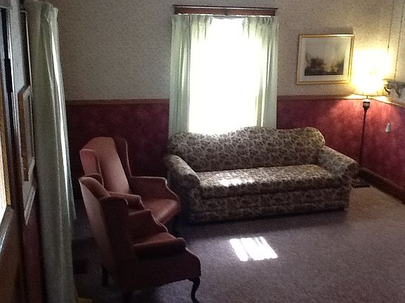 2nd image of 2704 Olive St
