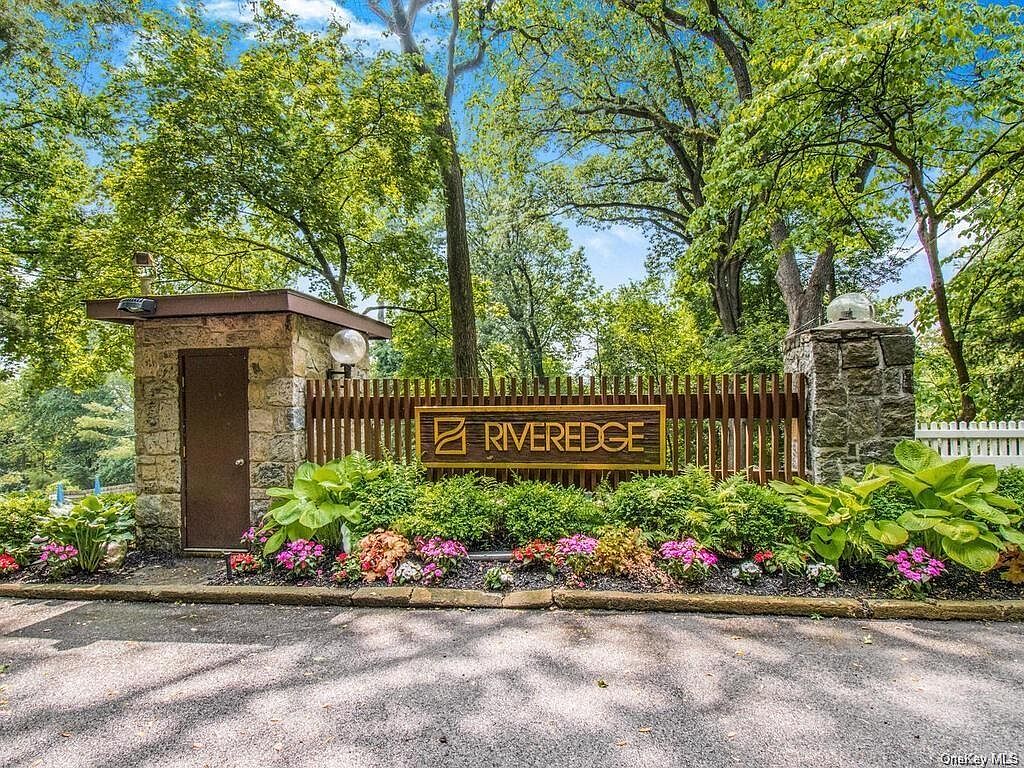 1 David Lane UNIT 1d, Yonkers, NY 10701 | Zillow