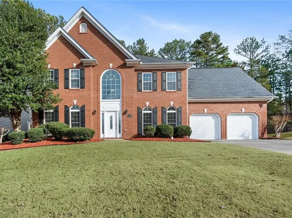 560 Kimball Crest Ct, Alpharetta, GA 30022