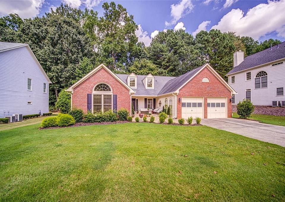 1st image of 3645 McClure Woods Dr