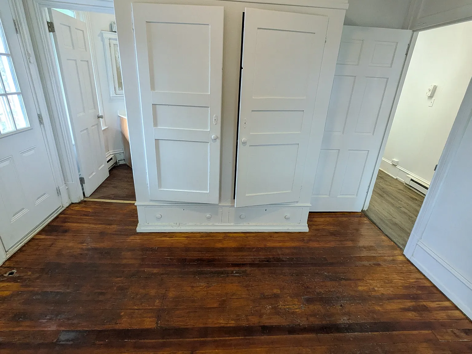 52 S Ann St - Unit 1 — Photo 4