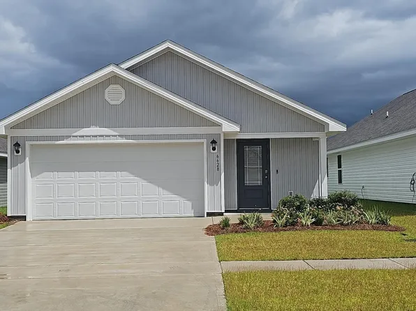 6628 Kettles St, Panama City, FL 32404