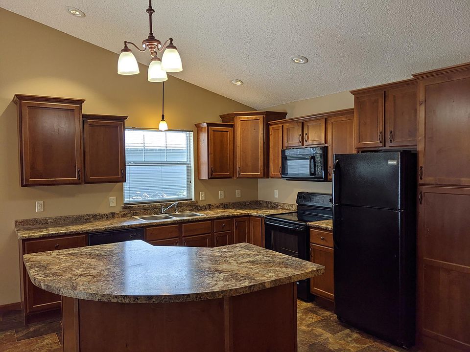 1st image of 1841 Ladbrook Ln
