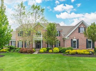 5 Stark Ct, Flanders, NJ 07836