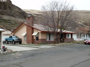 595 E Hager St, Heppner, OR 97836