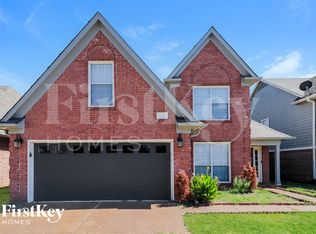 1004 Appling Meadow Dr, Cordova, TN 38018