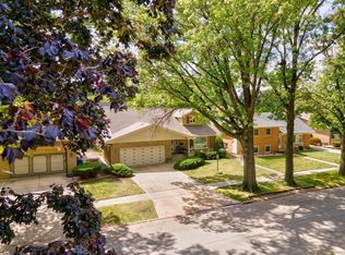 9136 Kedvale Ave, Oak Lawn, IL
