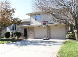 210 Ridge Rd, Council Bluffs, IA 51503