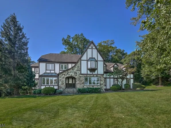 16 Manor Dr, Morris Twp., NJ 07960