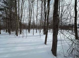 20 W Pine Hill Rd #3, Monmouth, ME 04259