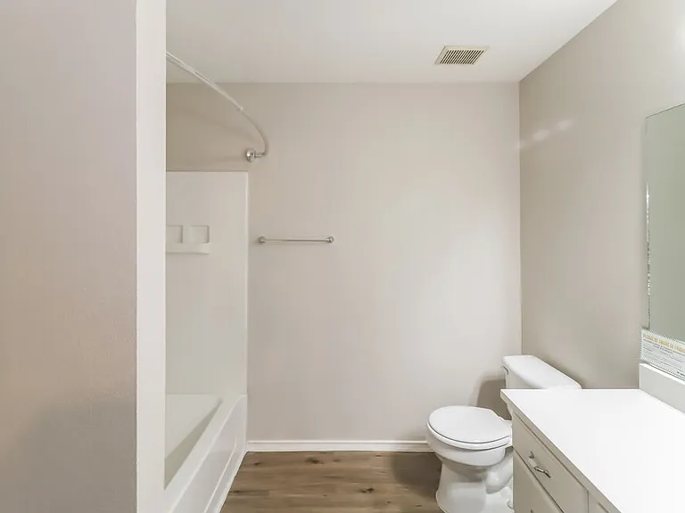 510 Riverway Ln — Photo 10