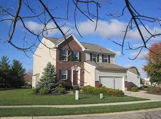 9812 Rose Petal Dr, Tipp City, OH 45371