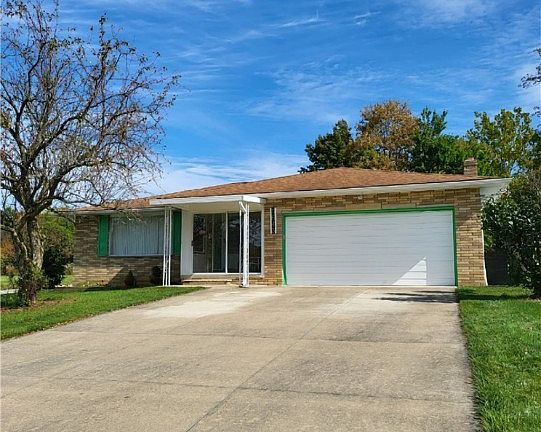 2nd image of 1643 Taft Dr