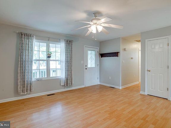4th image of 35508 Wilderness Shores Way