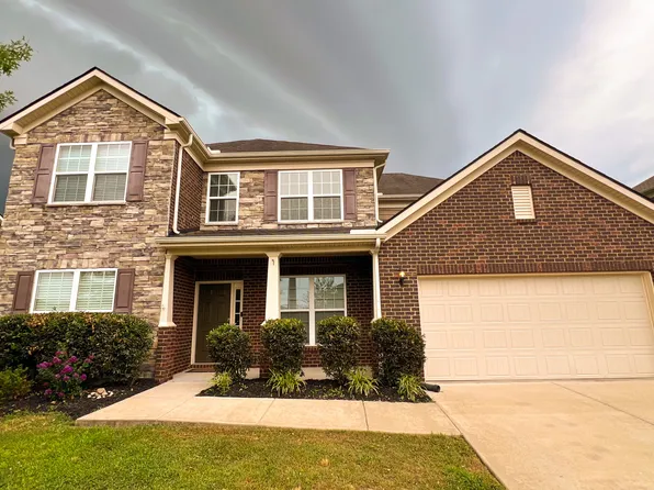 1051 Abberley Cir, Hendersonville, TN 37075
