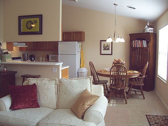 3rd image of 10064 Greylock Way