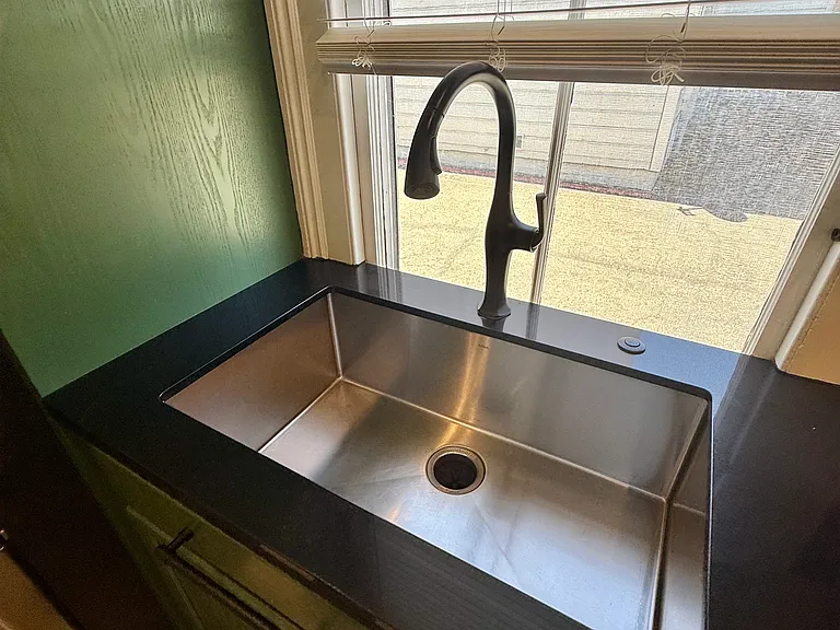 1346 Calistoga Ave — Photo 15
