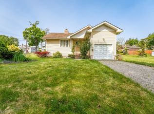173 River Dr, Lake Hiawatha, NJ
