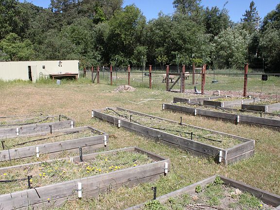 4th image of 5280 Turner Rd